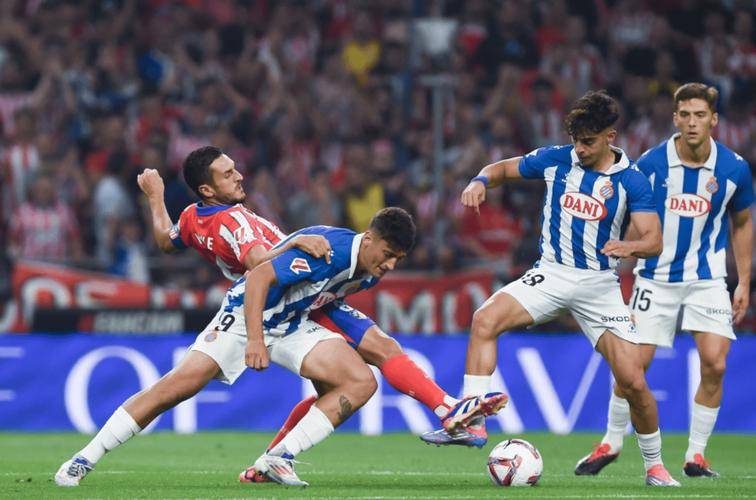 西甲焦点战:西班牙人VS巴列卡诺,近期状态大比拼