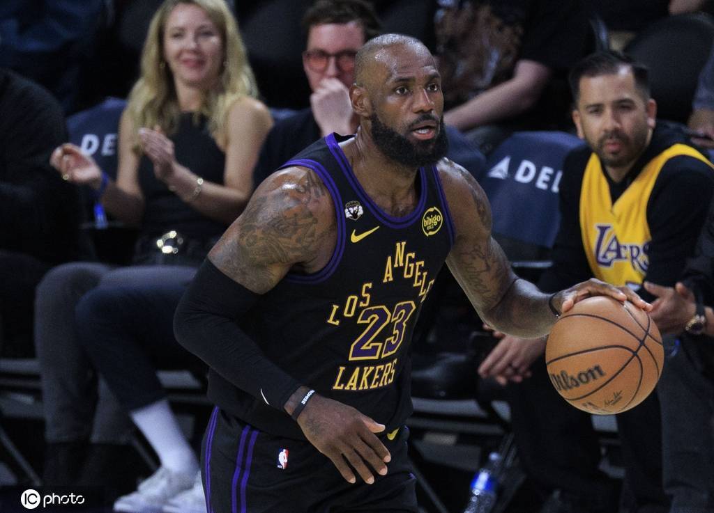 最后1日:掘金湖人争三开拓者快船争八 东部四队抢两席